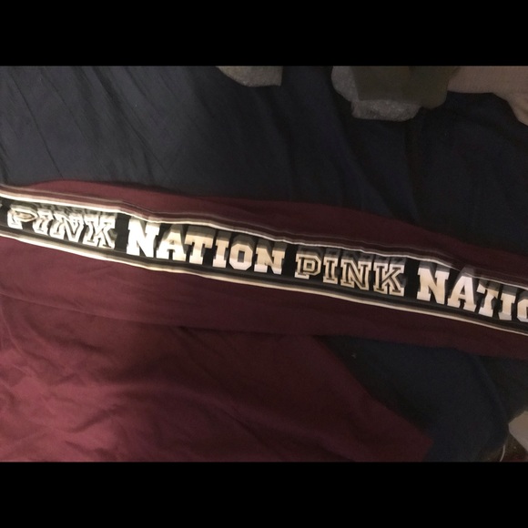 2  LONG SLEEVE VSPINK TEES SZ L. - Picture 3 of 5